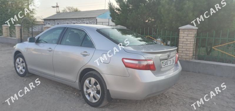 Toyota Camry 2010 - 160 000 TMT - Kerki - img 4