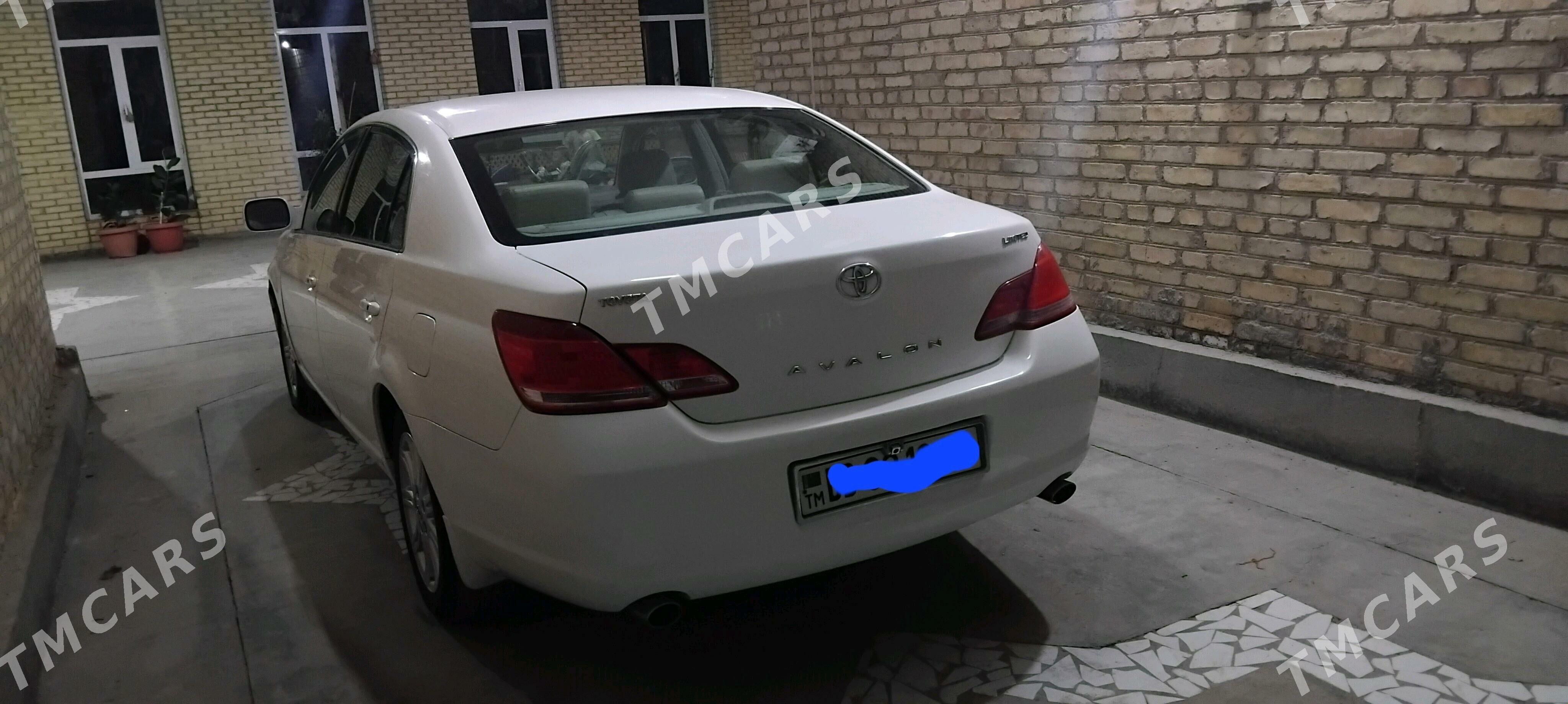 Toyota Avalon 2006 - 160 000 TMT - Сакар - img 2