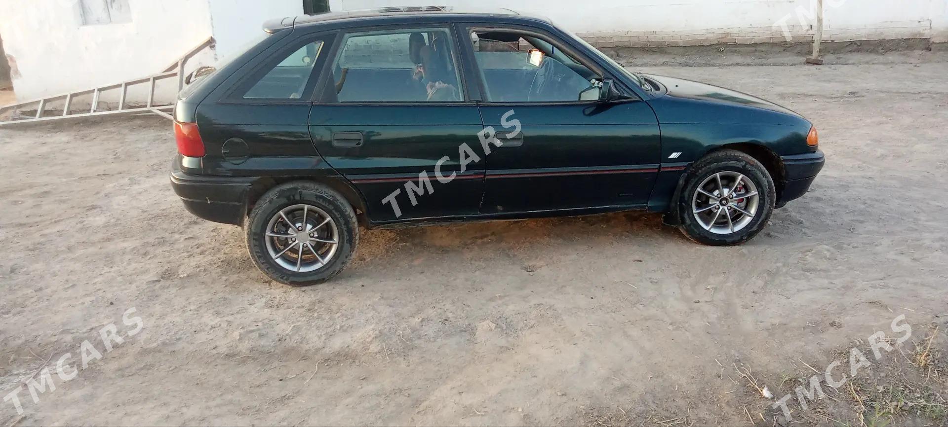 Opel Astra 1994 - 40 000 TMT - Boldumsaz - img 4