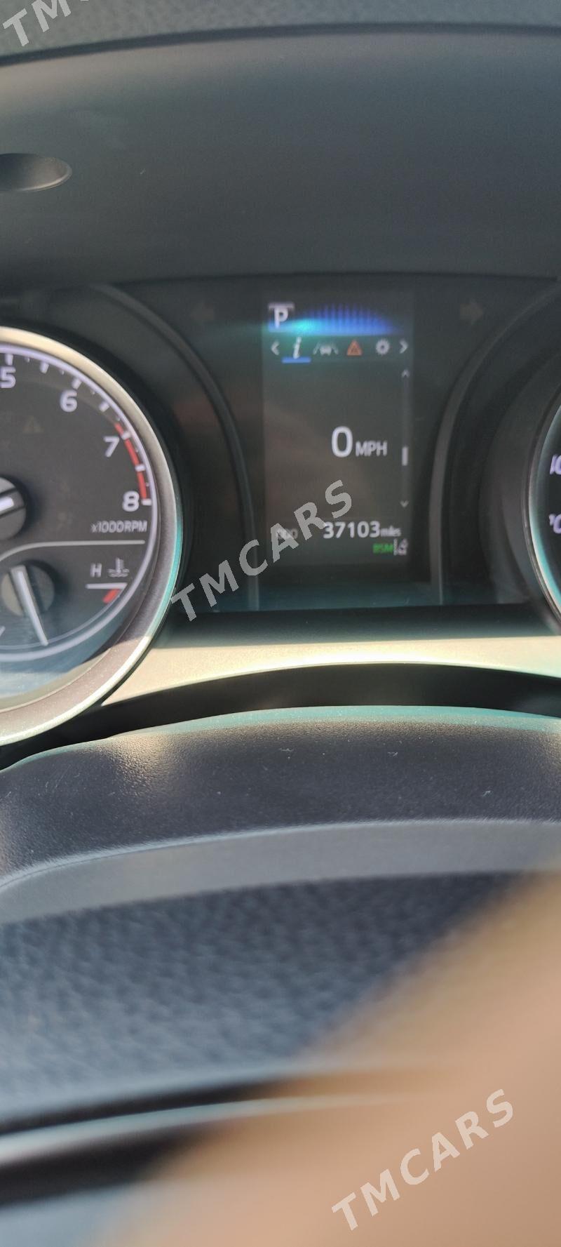 Toyota Camry 2022 - 380 000 TMT - Balkanabat - img 5