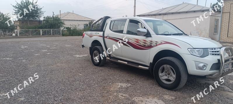 Mitsubishi L200 2012 - 150 000 TMT - Мары - img 5