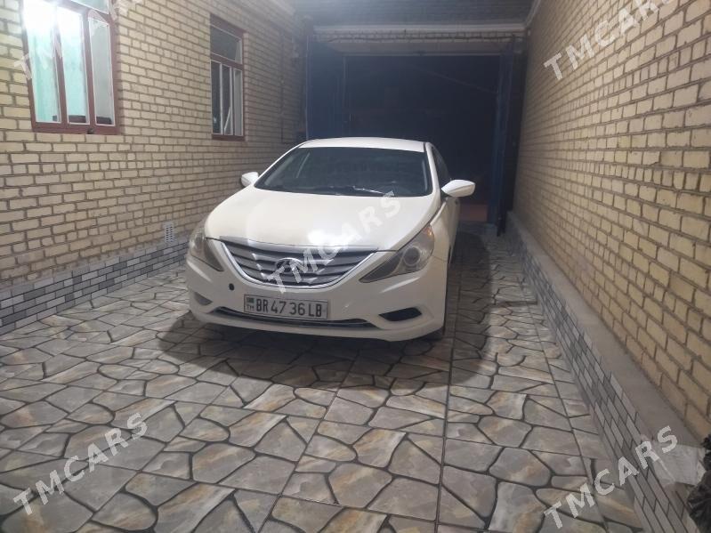 Hyundai Sonata 2011 - 120 000 TMT - Dänew - img 3
