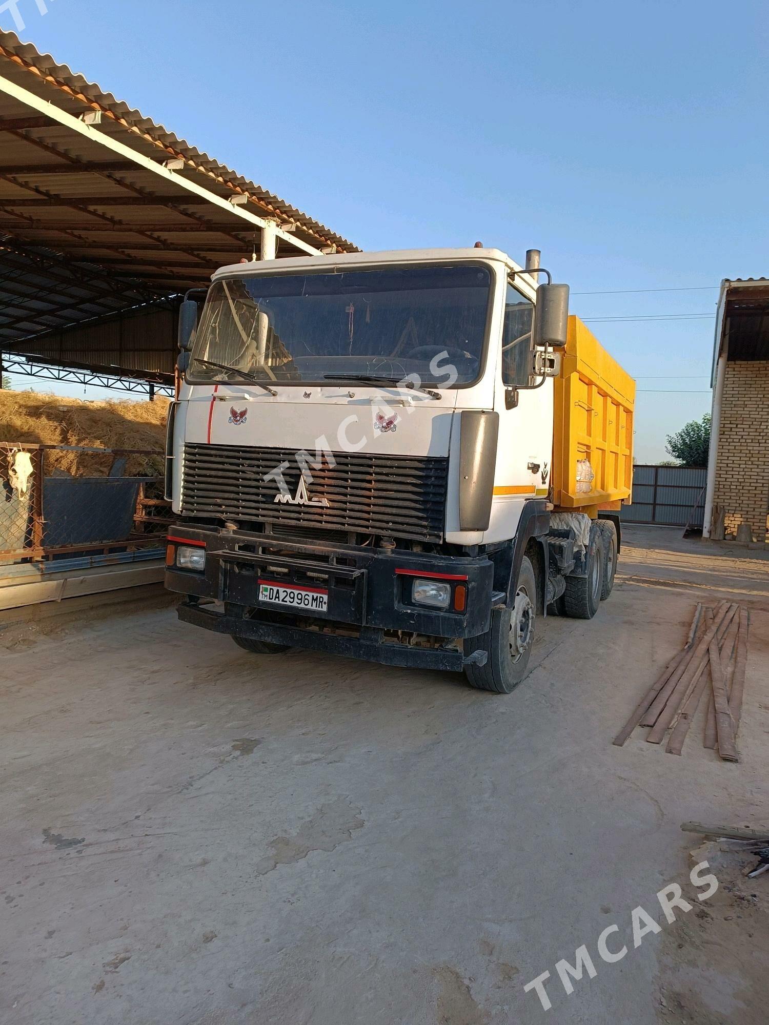 Maz Samosval 2014 - 400 000 TMT - Сакарчага - img 2