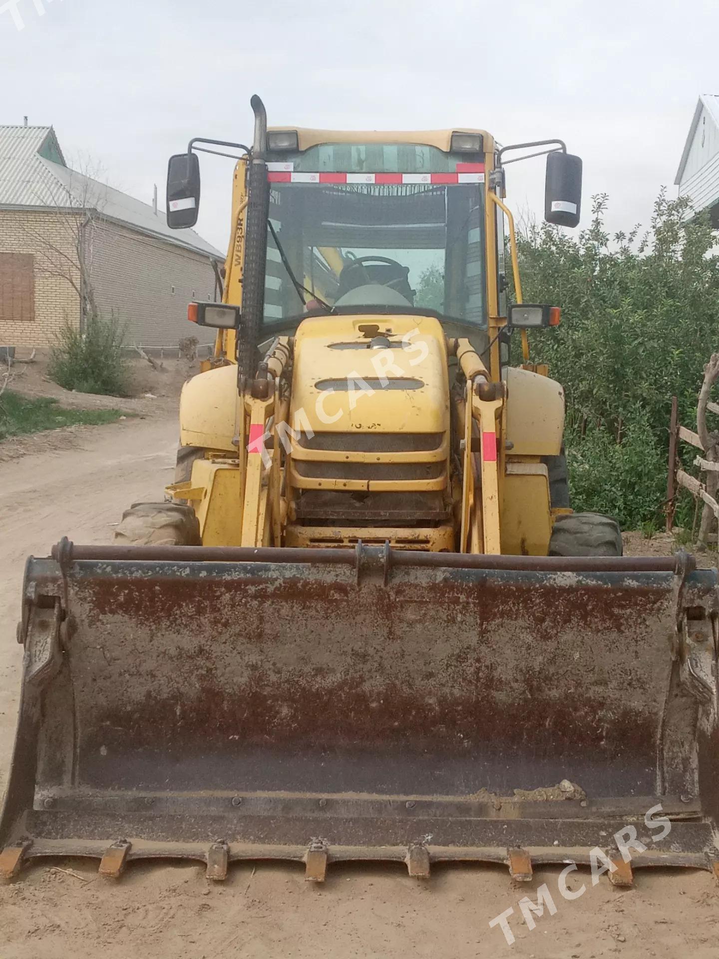 JCB 4CX ECO 2004 - 420 000 TMT - Mary - img 2