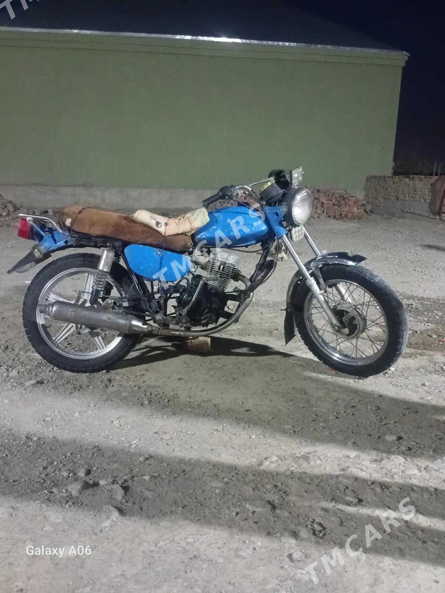 Fekon FK150-8G 2001 - 4 600 TMT - Бахарден - img 3