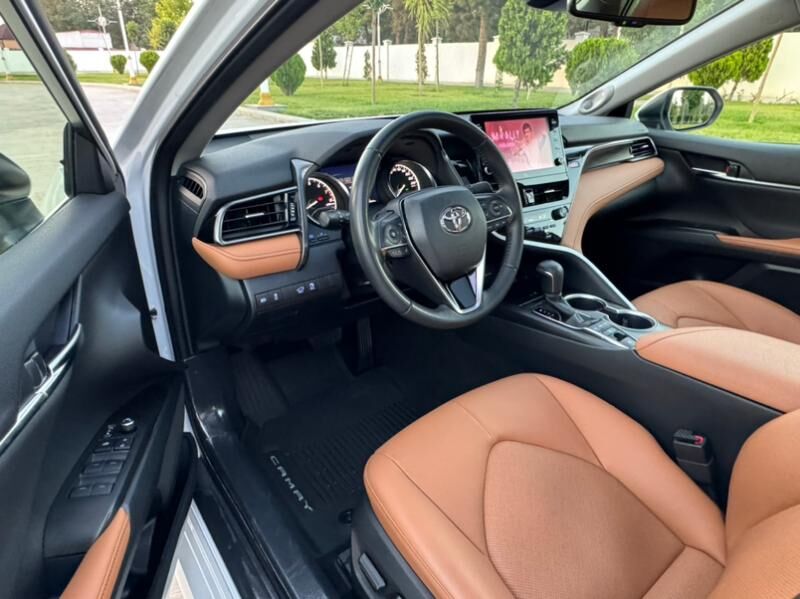 Toyota Camry 2023 - 595 000 TMT - Aşgabat - img 10