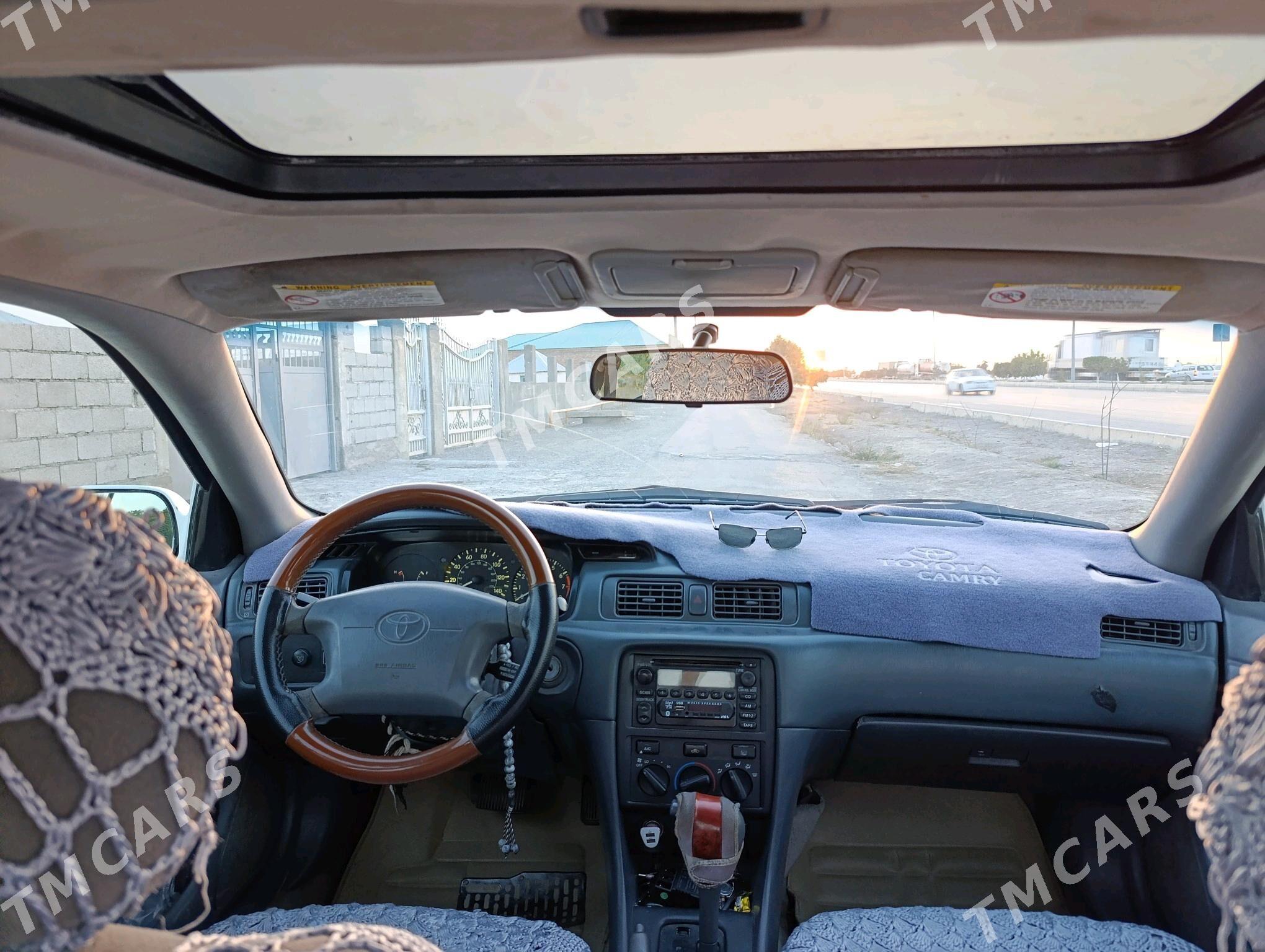 Toyota Camry 2000 - 110 000 TMT - Бахарден - img 2