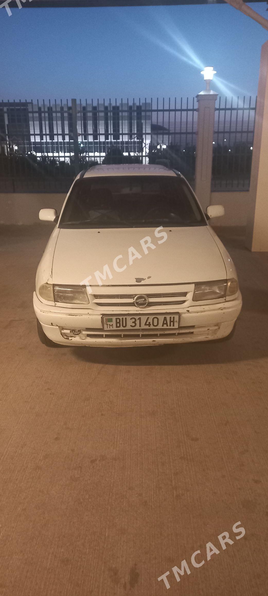 Opel Astra 1994 - 35 000 TMT - Ak bugdaý etraby - img 5
