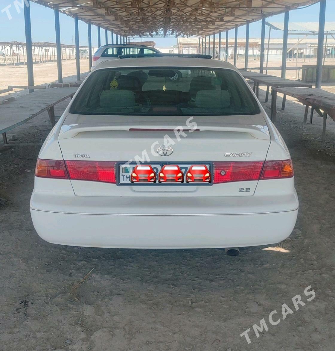 Toyota Camry 2002 - 150 000 TMT - етр. Туркменбаши - img 3