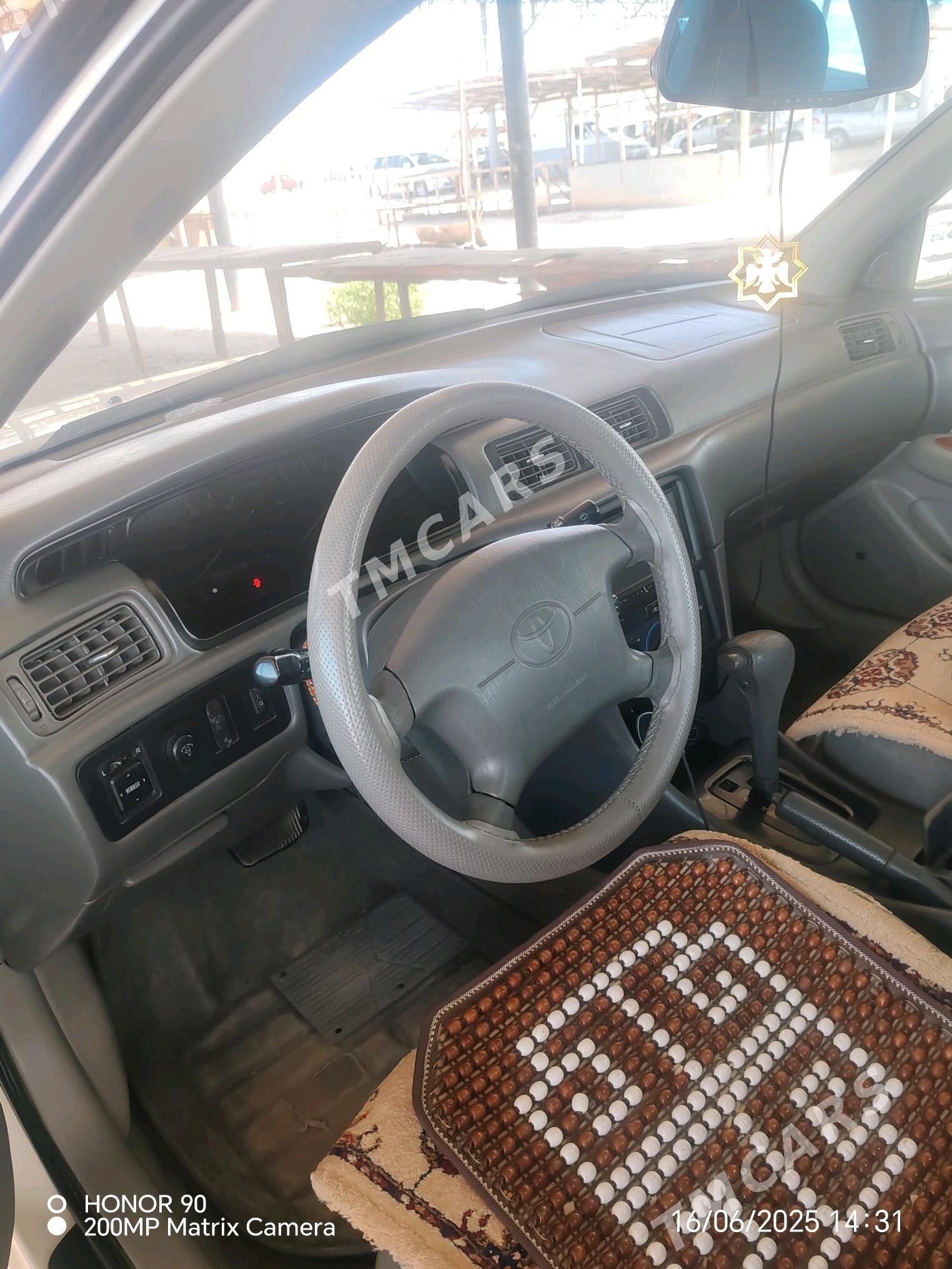 Toyota Camry 2002 - 150 000 TMT - етр. Туркменбаши - img 8