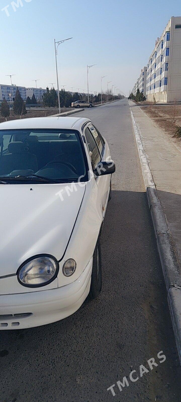 Toyota Corolla 1998 - 45 000 TMT - Türkmenabat - img 3