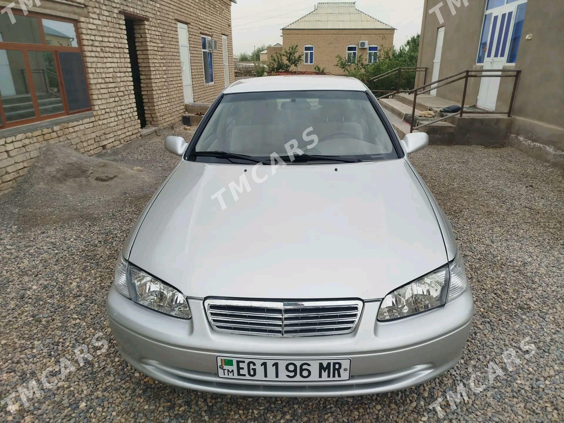 Toyota Camry 1999 - 120 000 TMT - Мургап - img 4