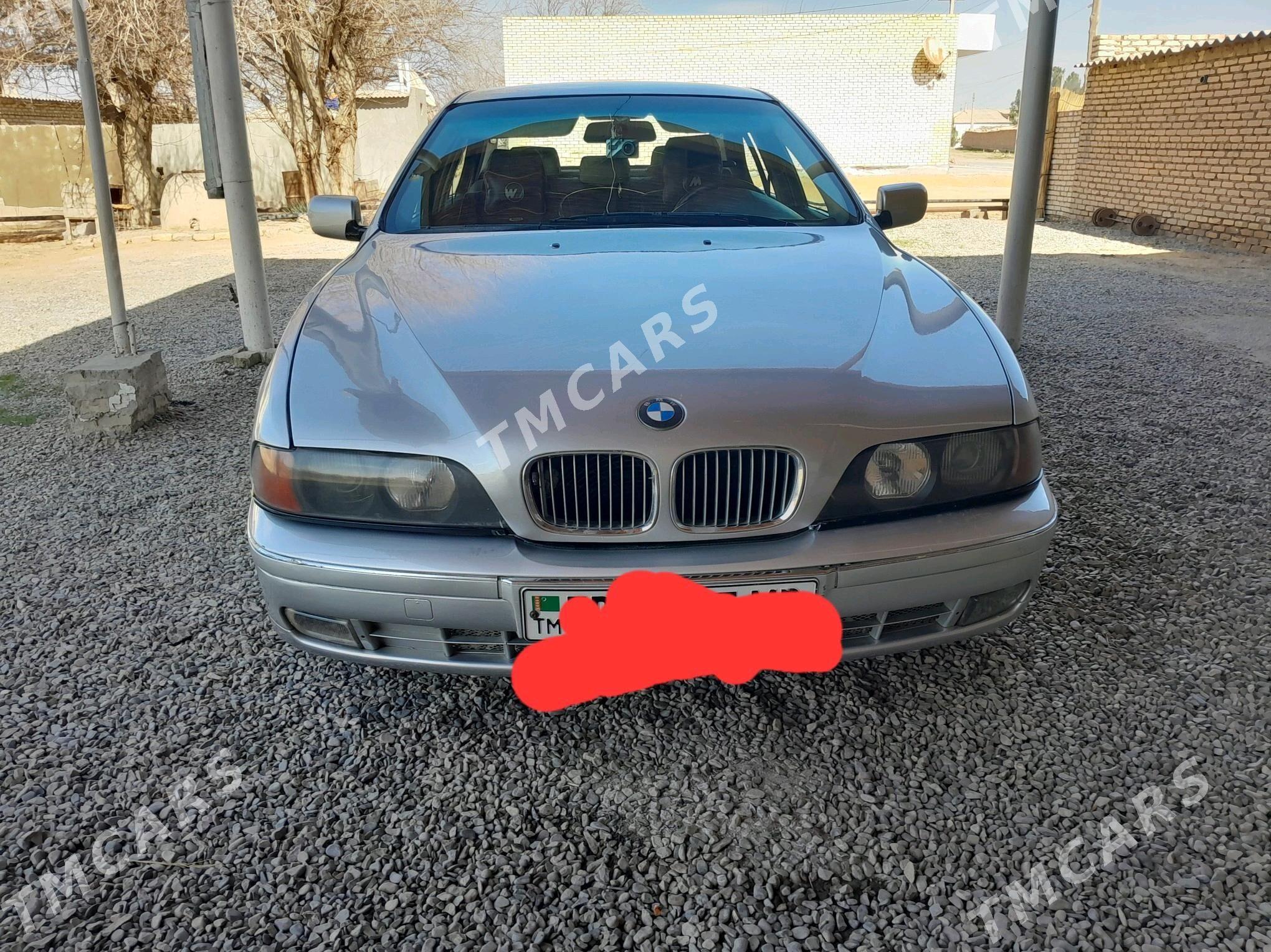 BMW 528 1998 - 90 000 TMT - Сакарчага - img 5
