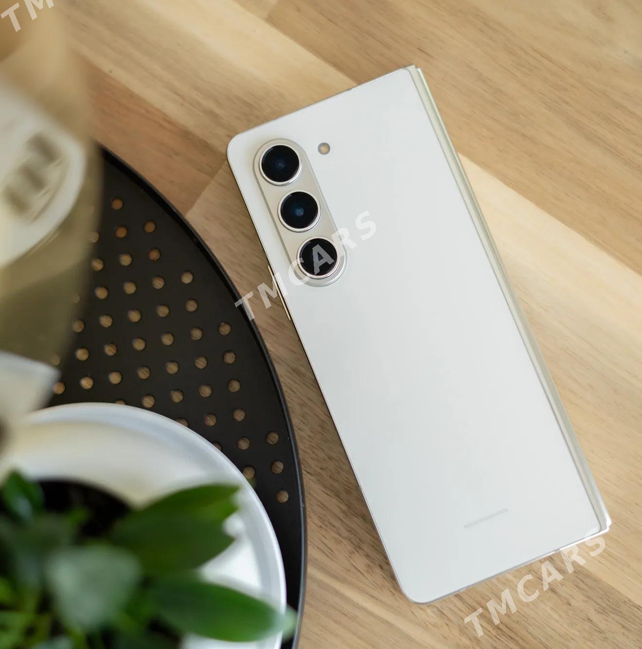 Fold Flip TELEFON ALYAS zFOLD 5 zflip 4 fold3 XS - Ашхабад - img 8