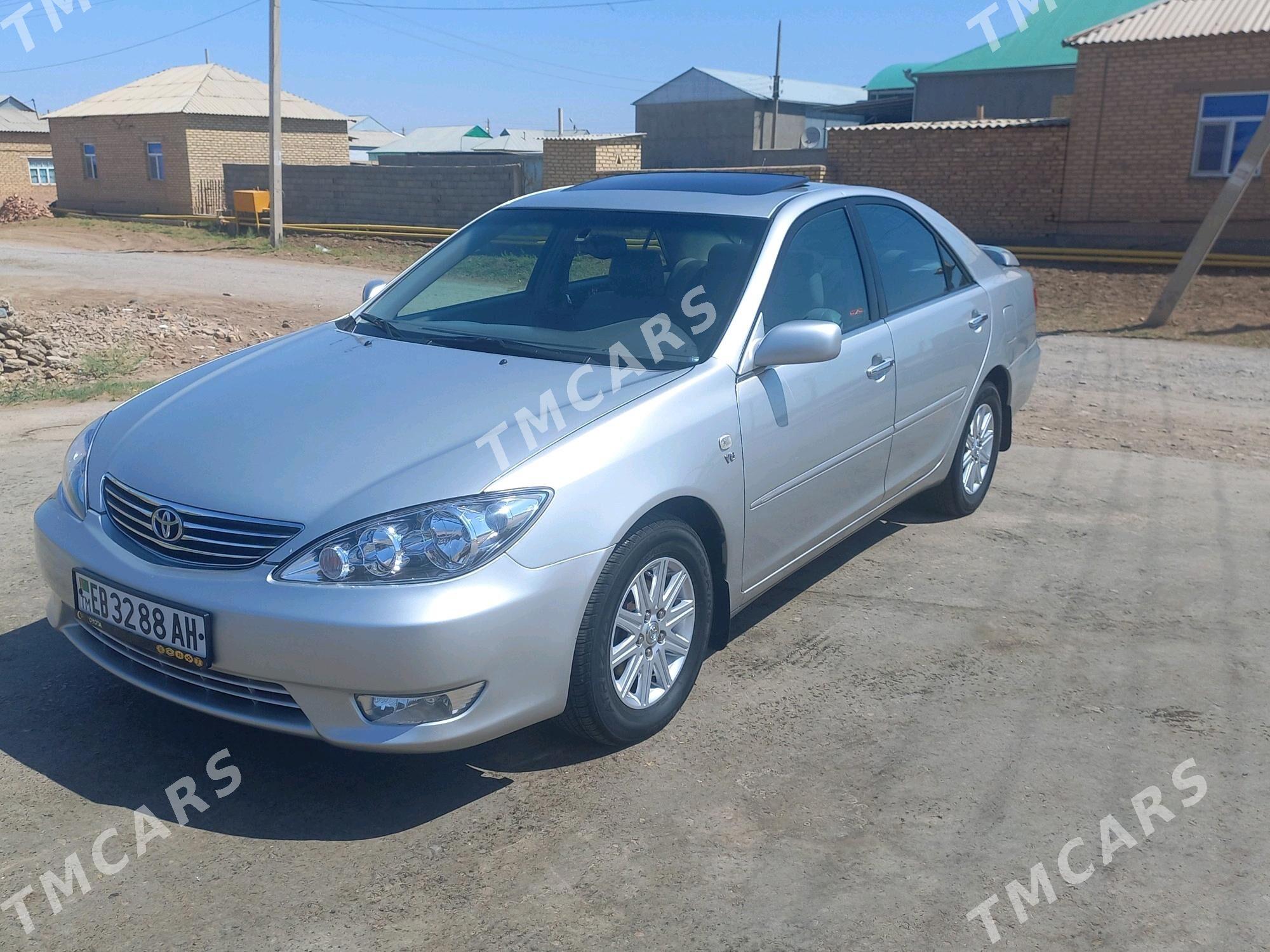 Toyota Camry 2005 - 200 000 TMT - Бабадайхан - img 3