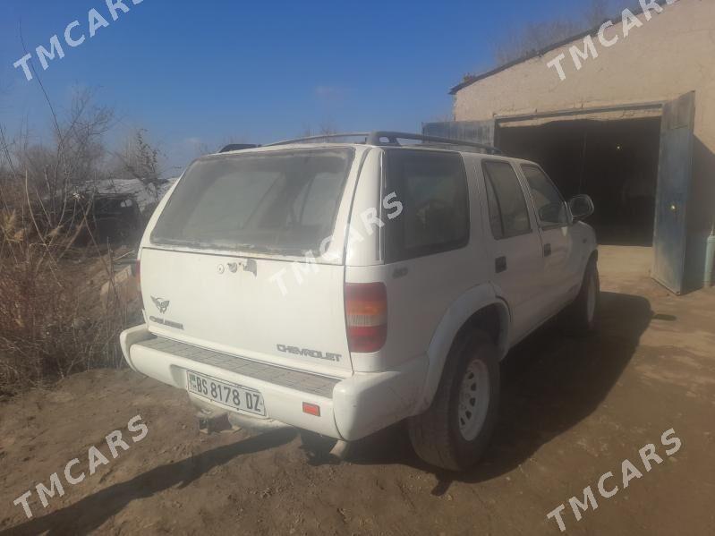 Chevrolet Blazer 1997 - 25 000 TMT - Köneürgenç - img 2