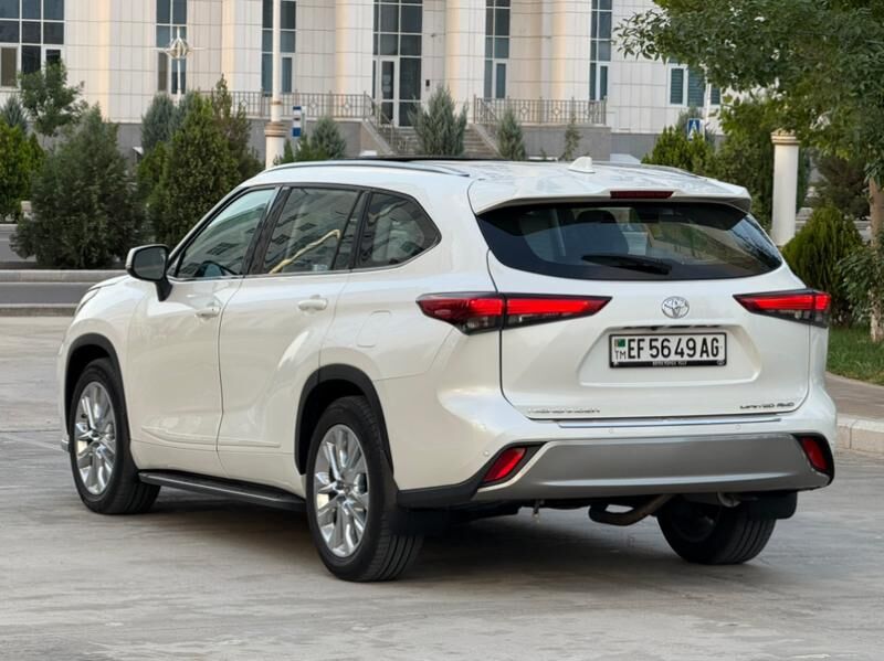 Toyota Highlander 2021 - 610 000 TMT - Aşgabat - img 5