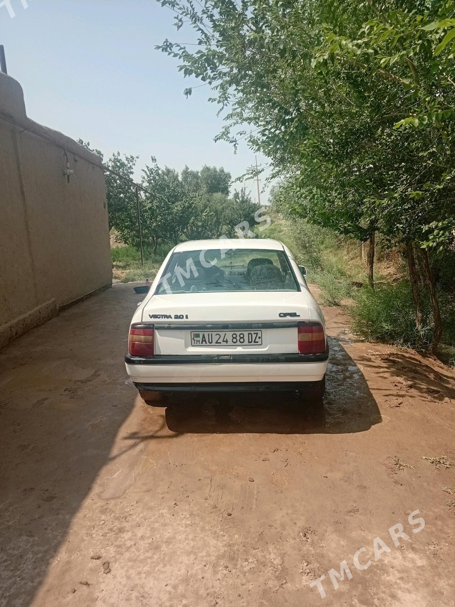 Opel Vectra 1989 - 25 000 TMT - Akdepe - img 2