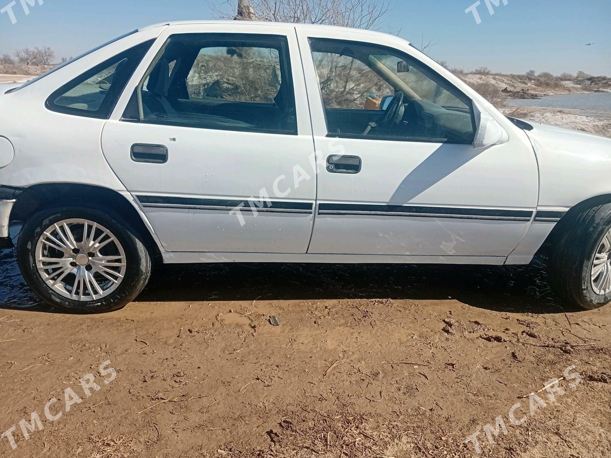 Opel Vectra 1989 - 25 000 TMT - Akdepe - img 3