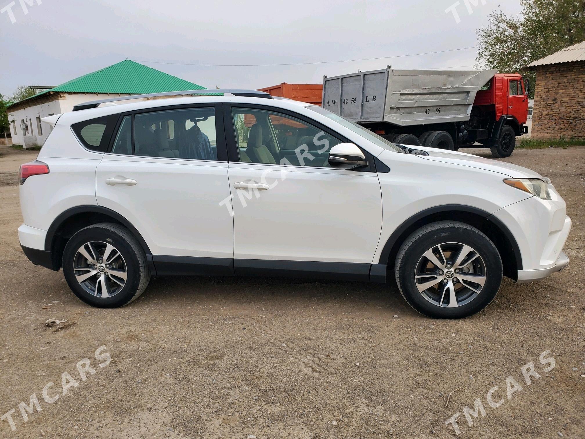 Toyota RAV4 2018 - 270 000 TMT - Kerki - img 8