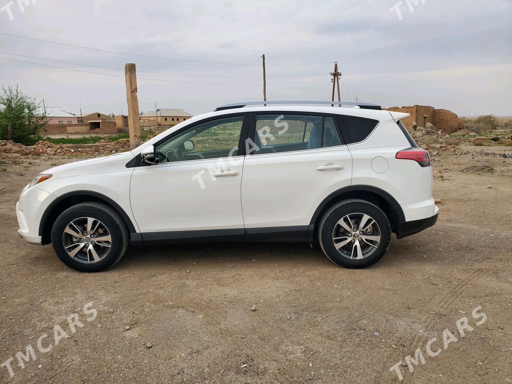 Toyota RAV4 2018 - 270 000 TMT - Kerki - img 6