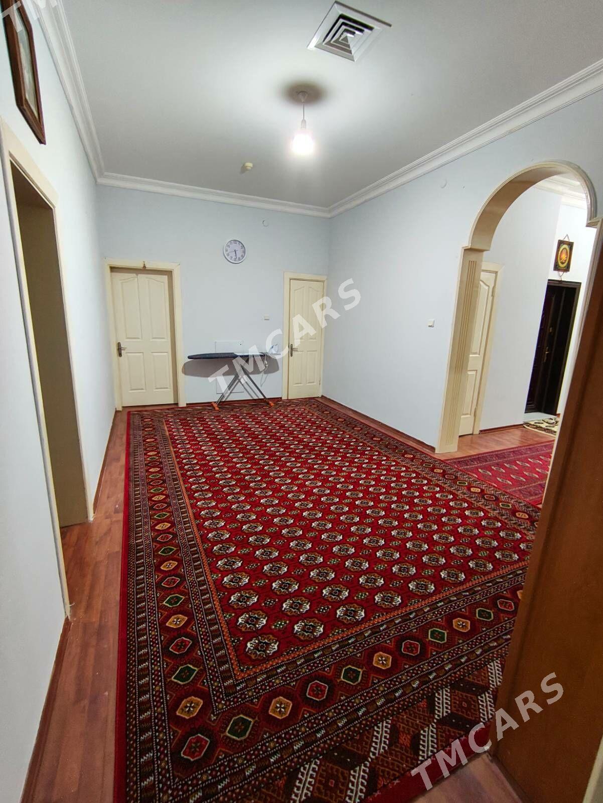 Советская 4 комнат - Sowetskiý köç. (Garaşsyzlyk şaýoly) - img 8
