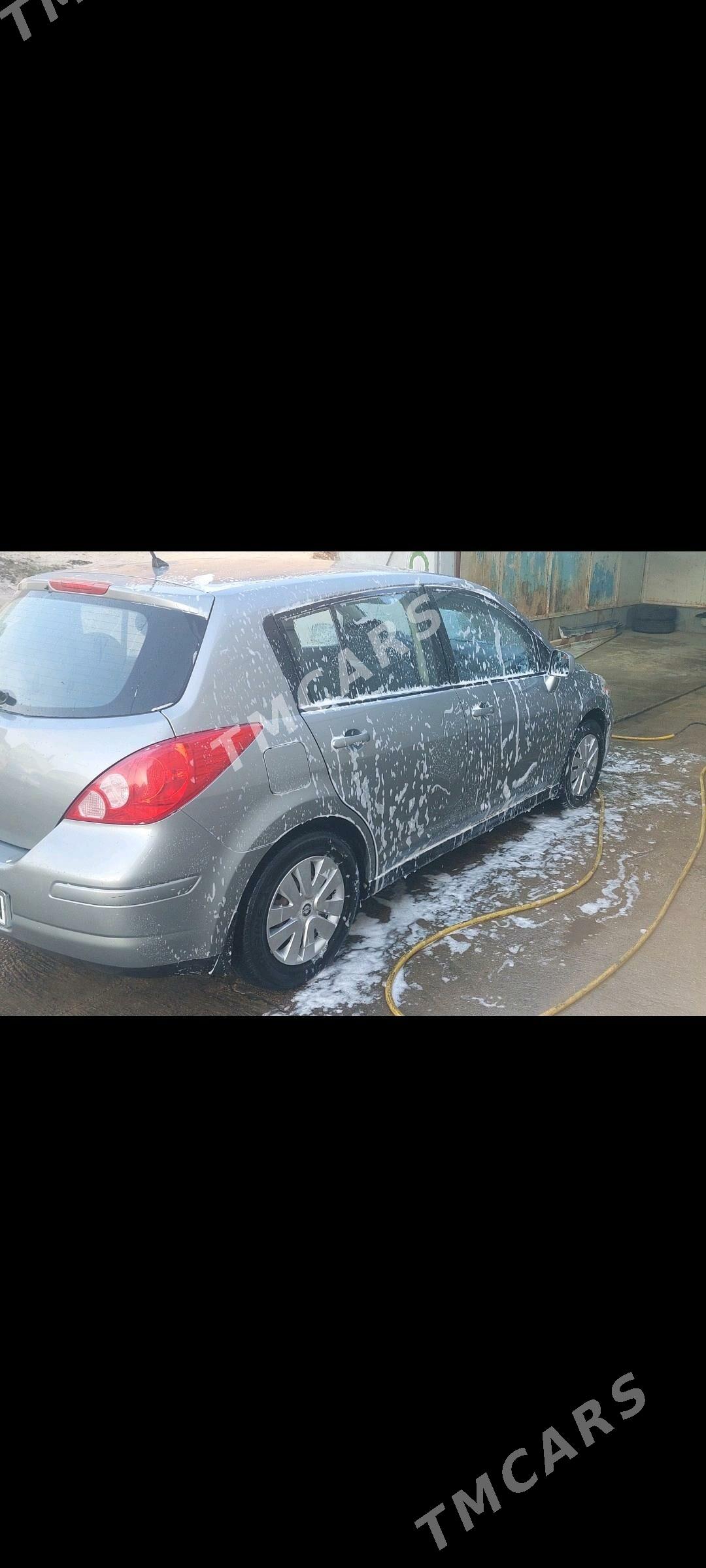 Nissan Versa 2010 - 112 000 TMT - Türkmenbaşy - img 3