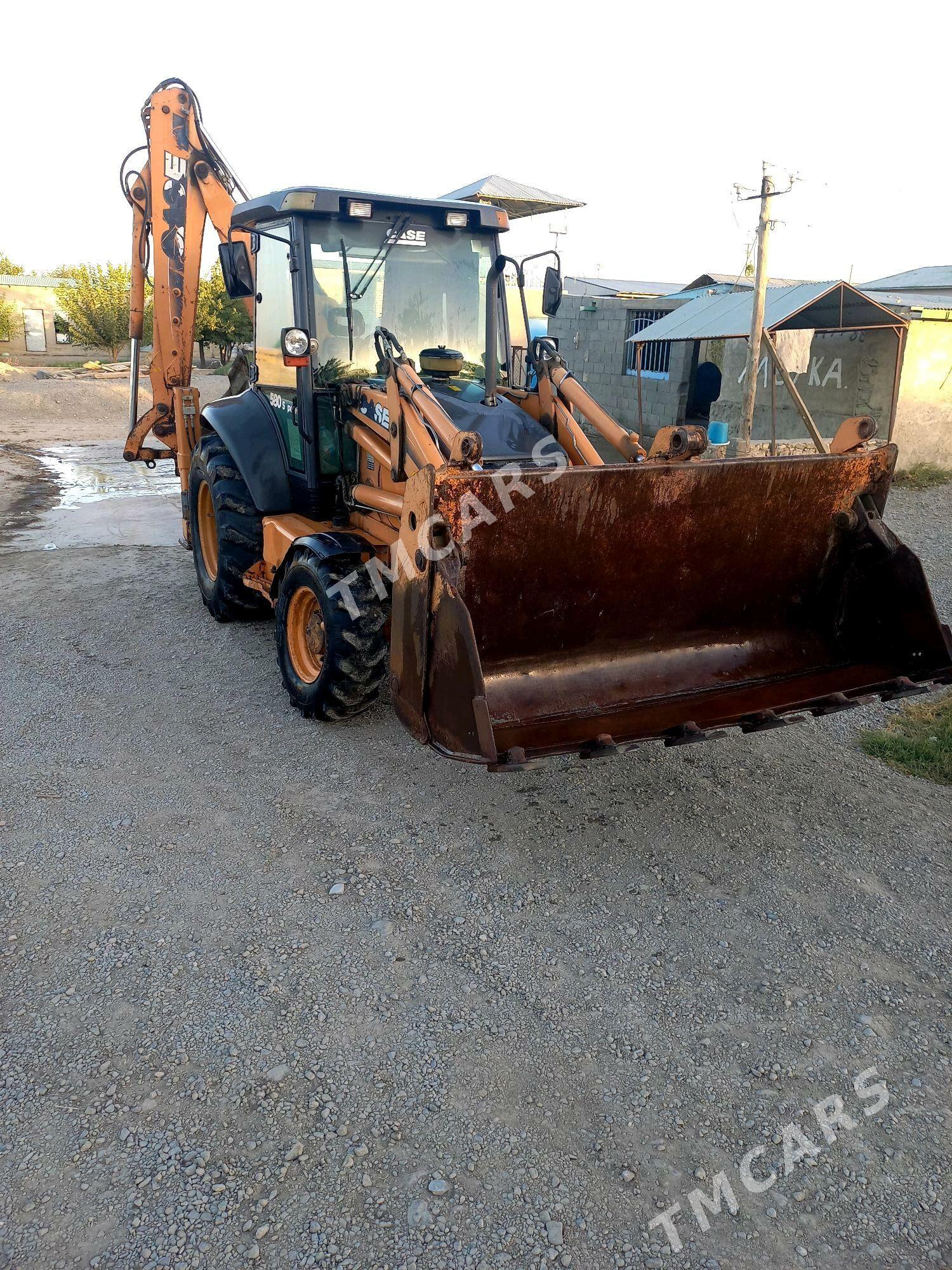 JCB 3CX Pothole Master 2008 - 320 000 TMT - Бахарден - img 3
