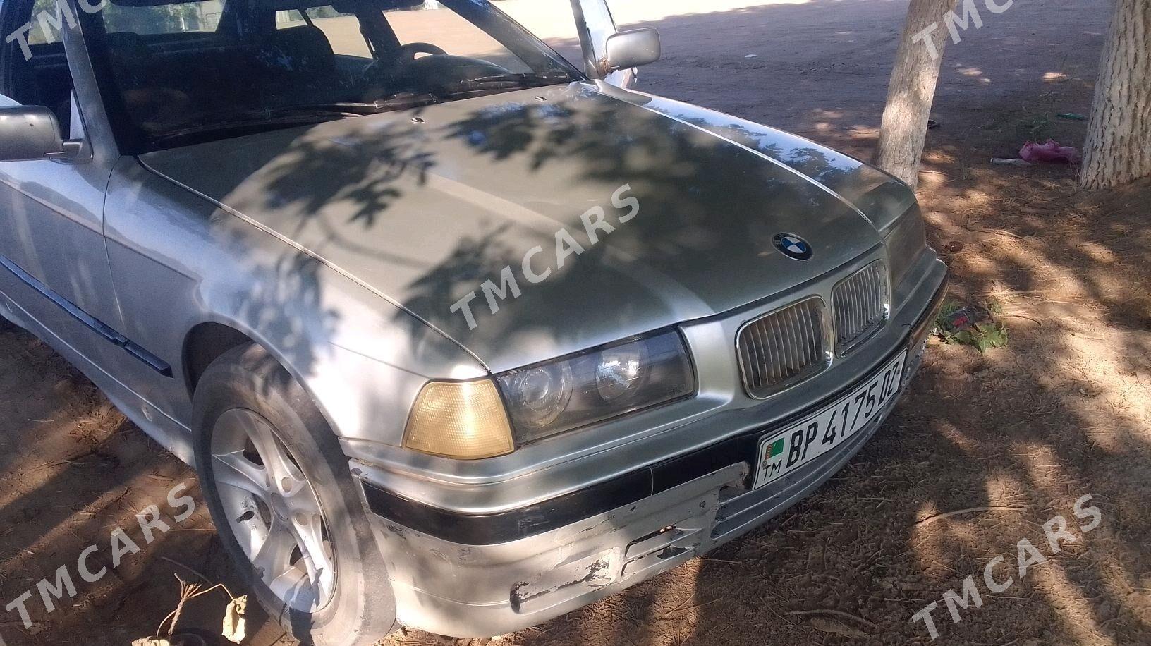 BMW 320 1992 - 44 000 TMT - Дашогуз - img 2