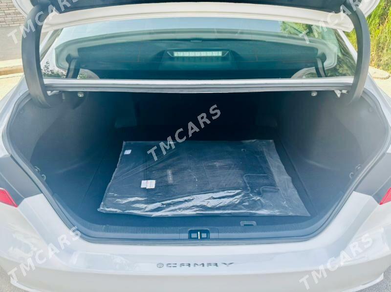 Toyota Camry 2022 - 325 000 TMT - Aşgabat - img 6