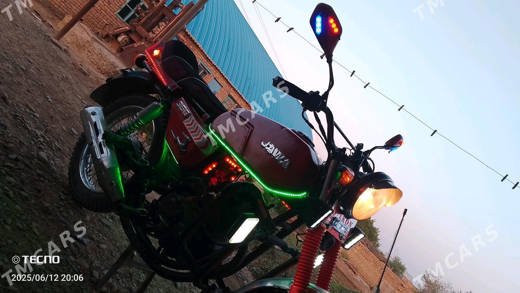 Jawa 300 2023 - 12 000 TMT - Sarahs - img 3