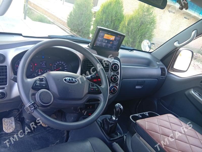 Kia Bongo 2018 - 220 000 TMT - Kerki - img 7