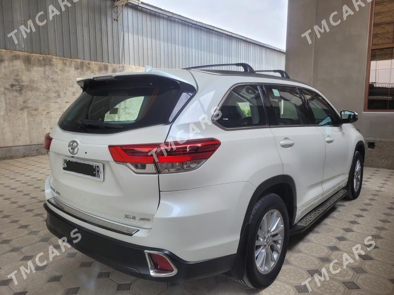 Toyota Highlander 2018 - 389 000 TMT - Мары - img 4