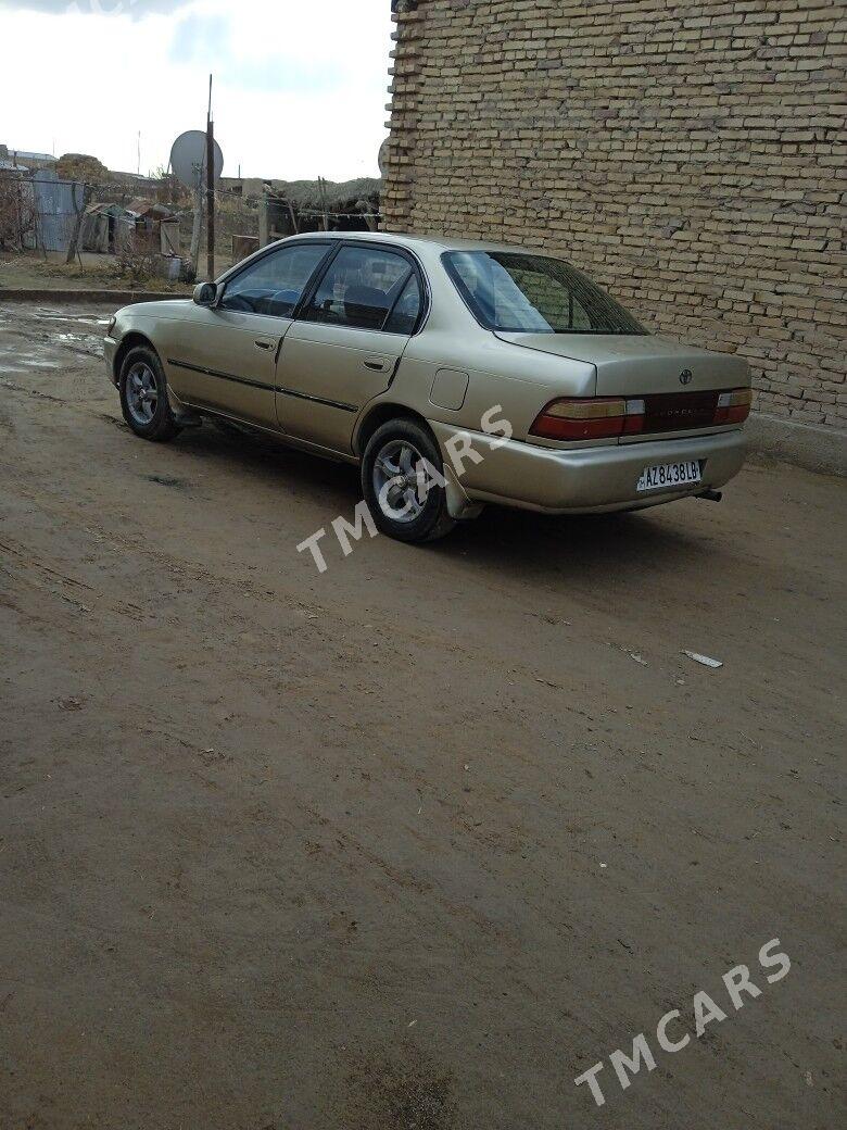 Toyota Corolla 1993 - 40 000 TMT - Туркменабат - img 7