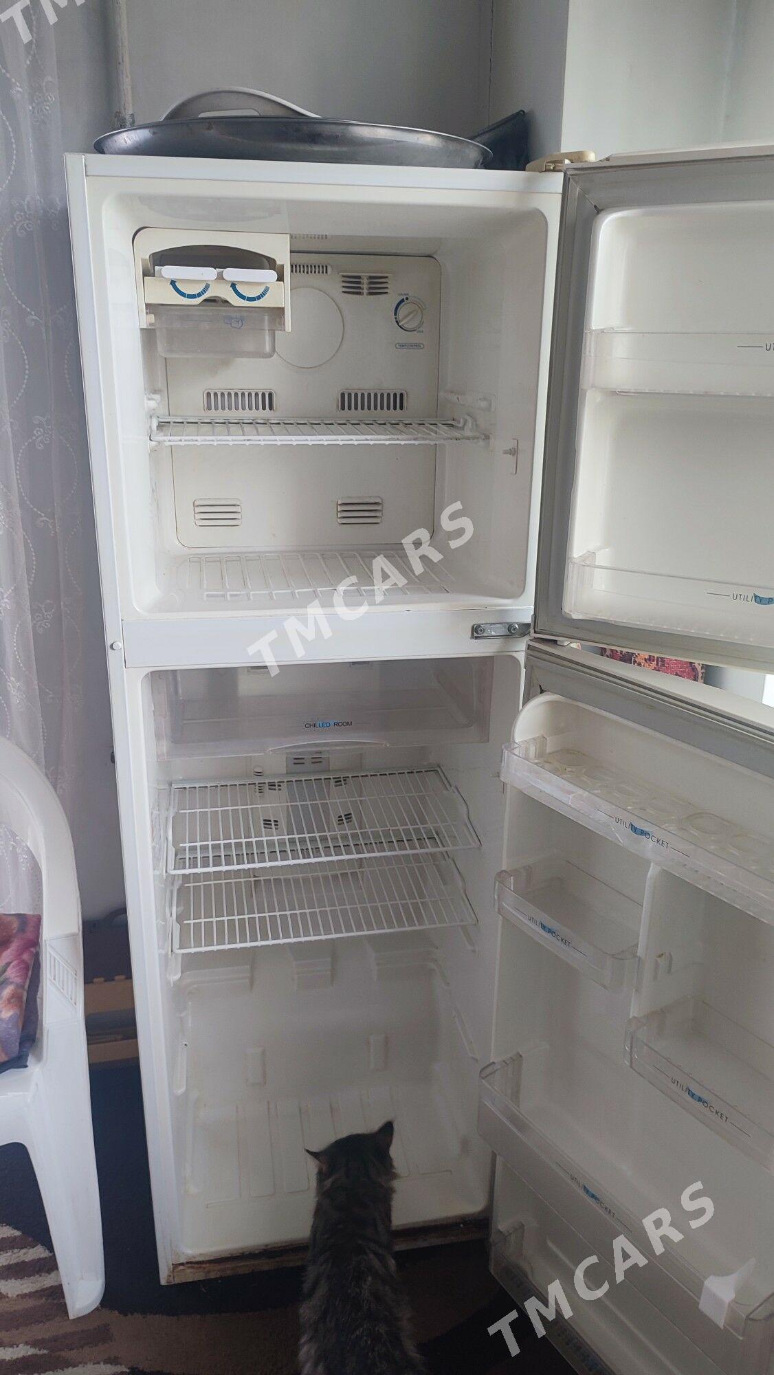 Holodilnik Samsung - Büzmeýin GRES - img 2