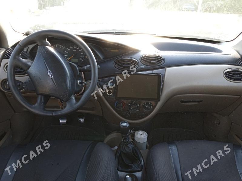 Ford Focus 2000 - 50 000 TMT - Туркменабат - img 3