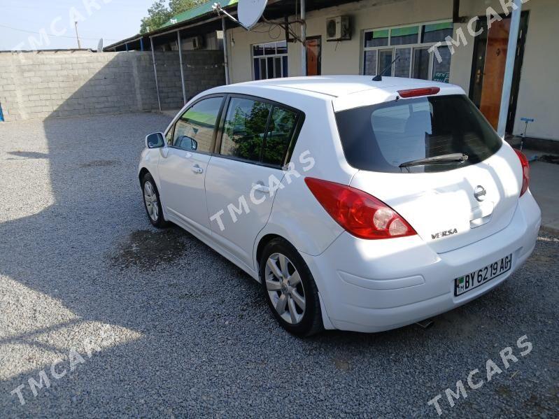 Nissan Versa 2010 - 116 000 TMT - Бузмеин - img 4