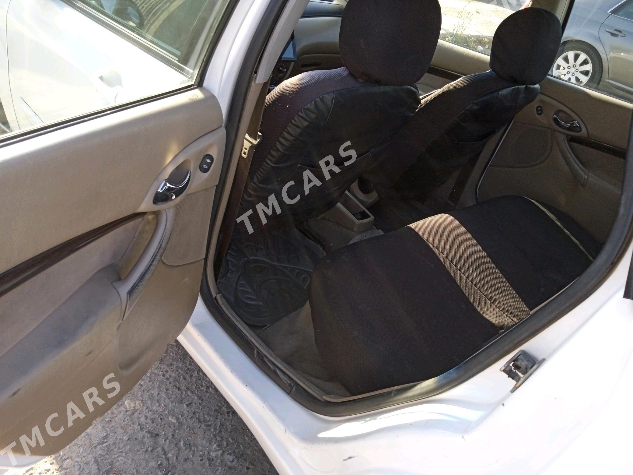 Ford Focus 2000 - 50 000 TMT - Туркменабат - img 9
