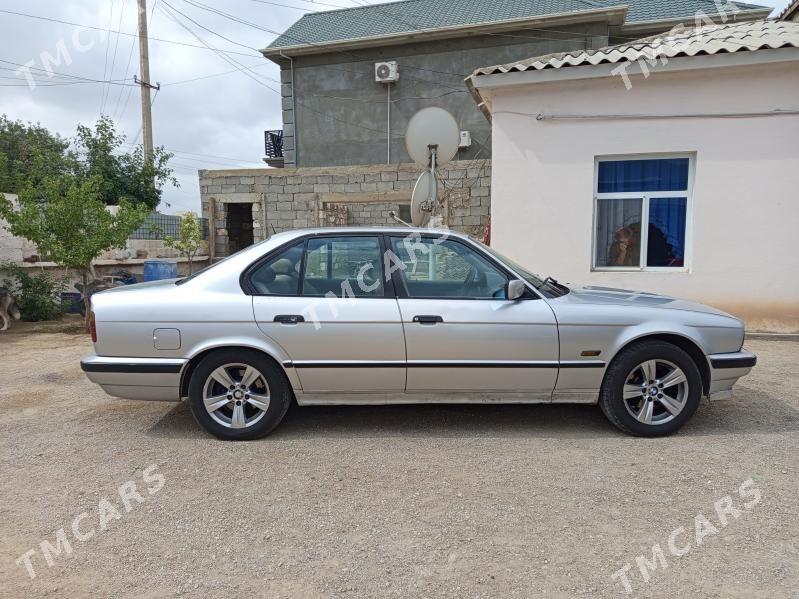 BMW 525 1991 - 50 000 TMT - Balkanabat - img 2