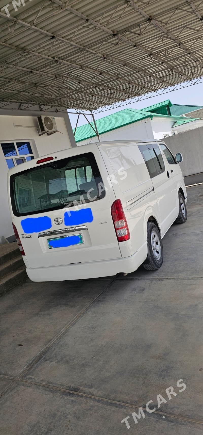 Toyota Hiace 2009 - 290 000 TMT - Ашхабад - img 2