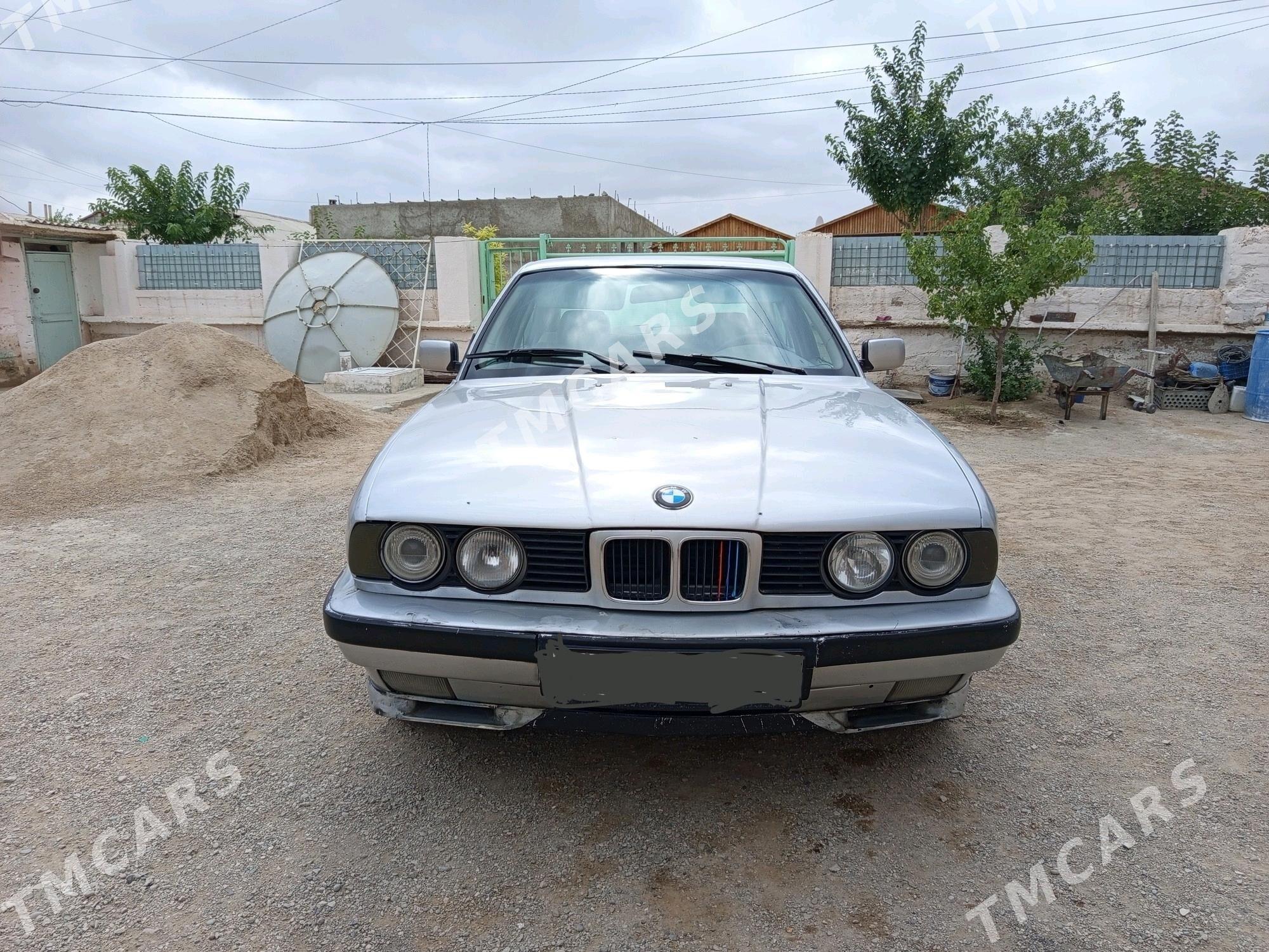 BMW 525 1991 - 50 000 TMT - Balkanabat - img 4