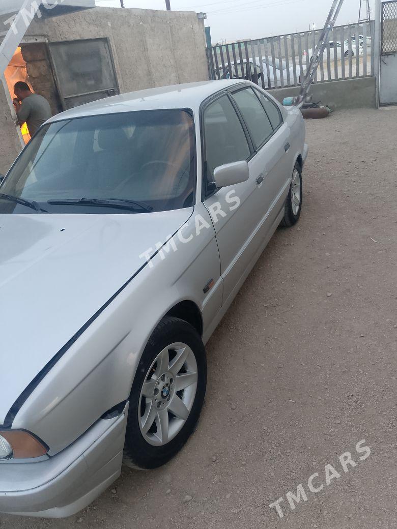 BMW 525 1992 - 32 000 TMT - Balkanabat - img 2