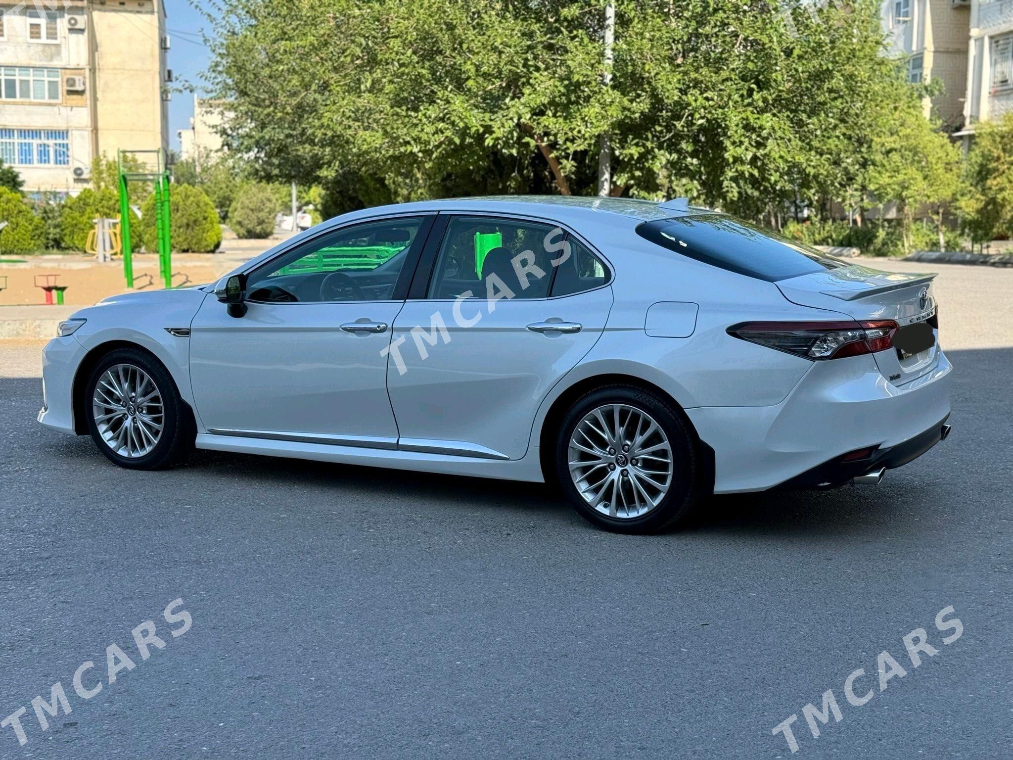 Toyota Camry 2019 - 275 000 TMT - Aşgabat - img 3