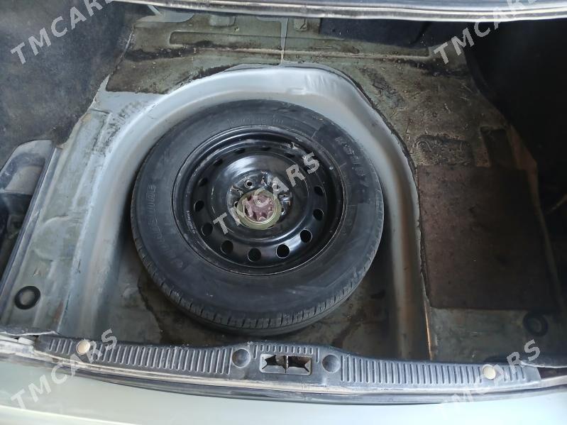 Toyota Camry 1995 - 120 000 TMT - Фарап - img 7
