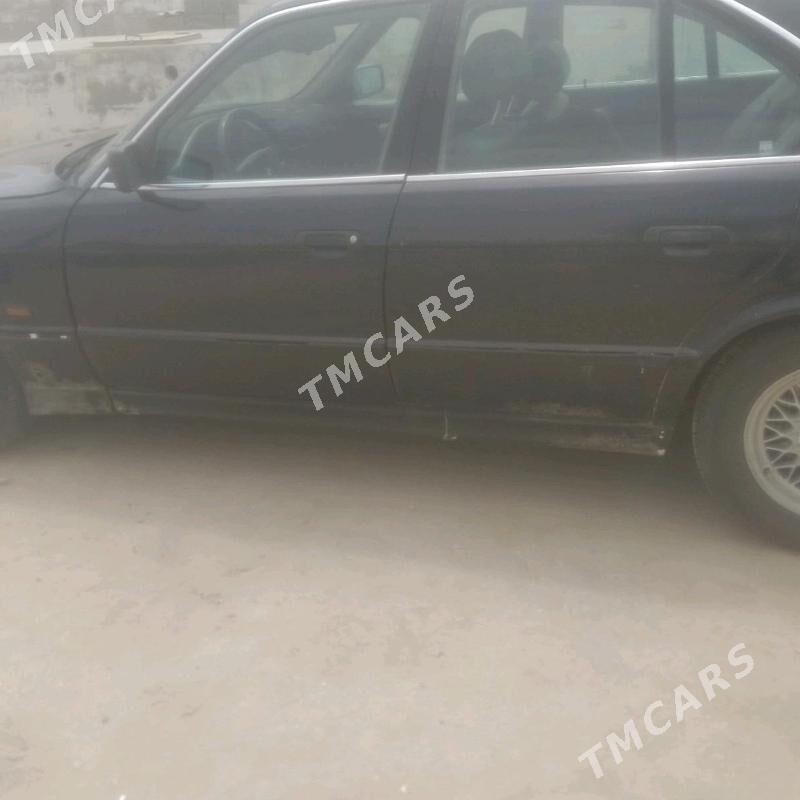 BMW 525 1996 - 40 000 TMT - Балканабат - img 4