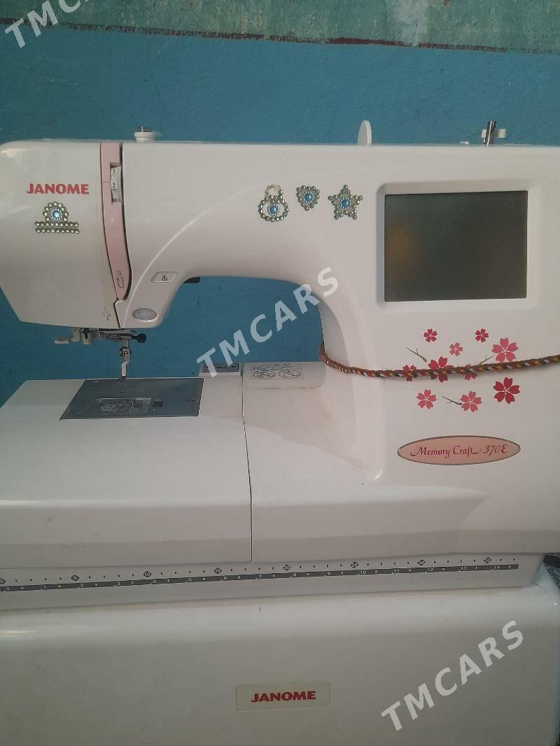JANOME 370 E - Tejen - img 2