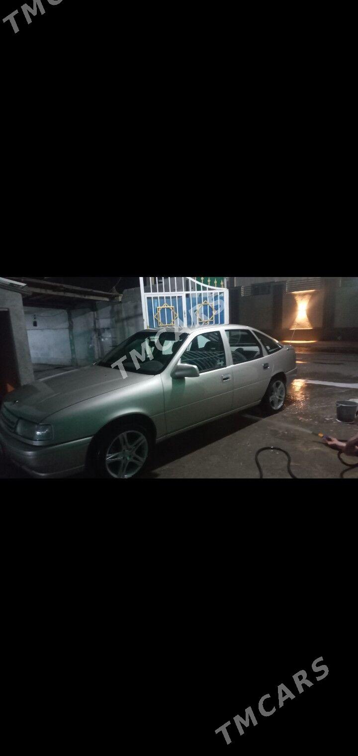 Opel Vectra 1990 - 34 000 TMT - Bagyr - img 2
