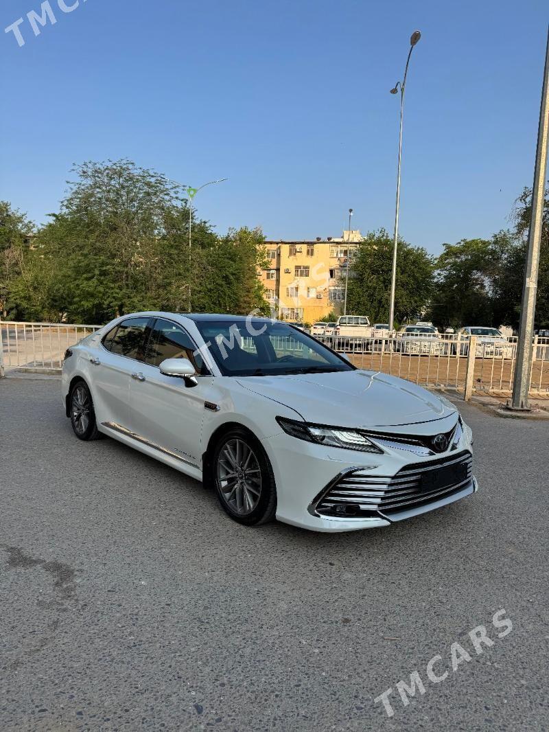 Toyota Camry 2018 - 298 000 TMT - ул. Чехова -  Элитки (А.Ниязов шаёлы) - img 3