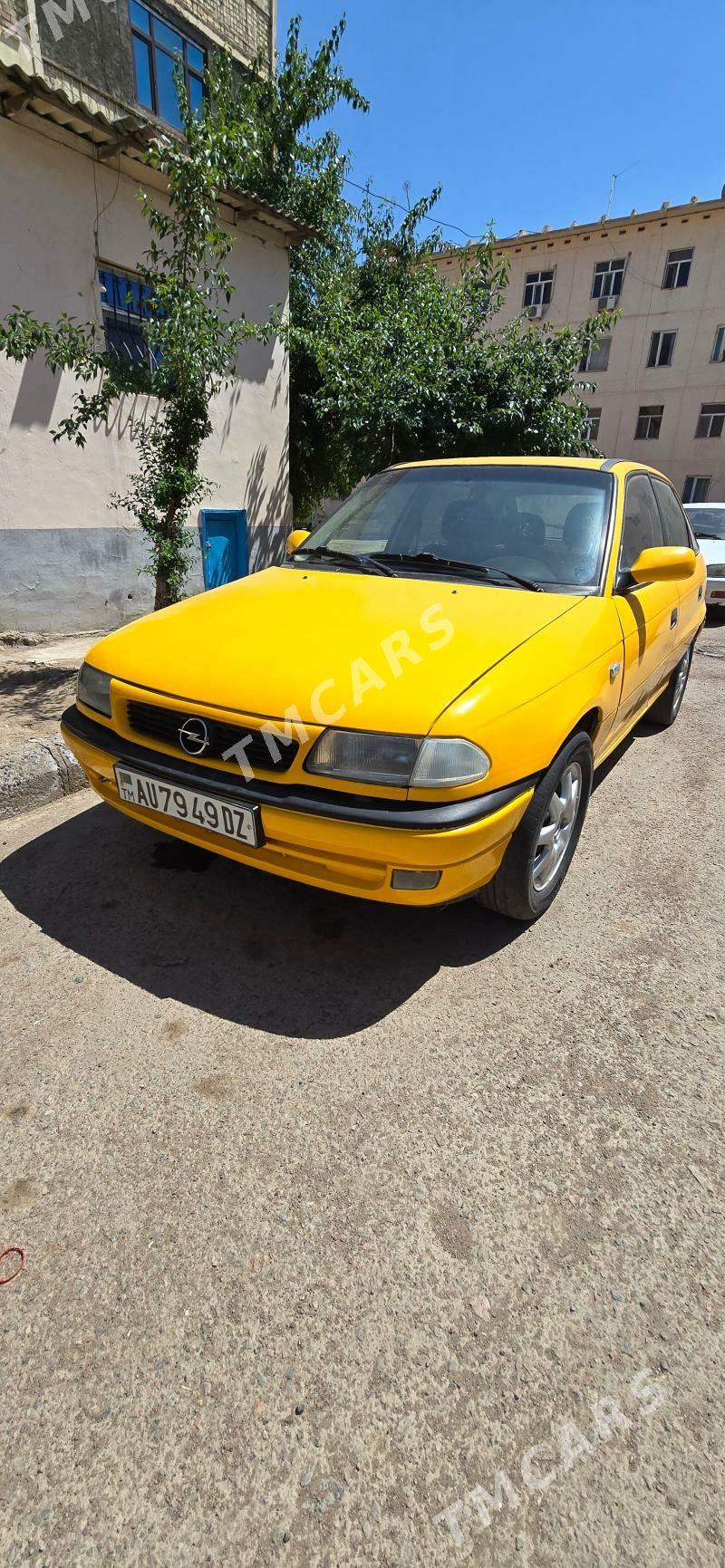 Opel Astra 1995 - 40 000 TMT - Дашогуз - img 2
