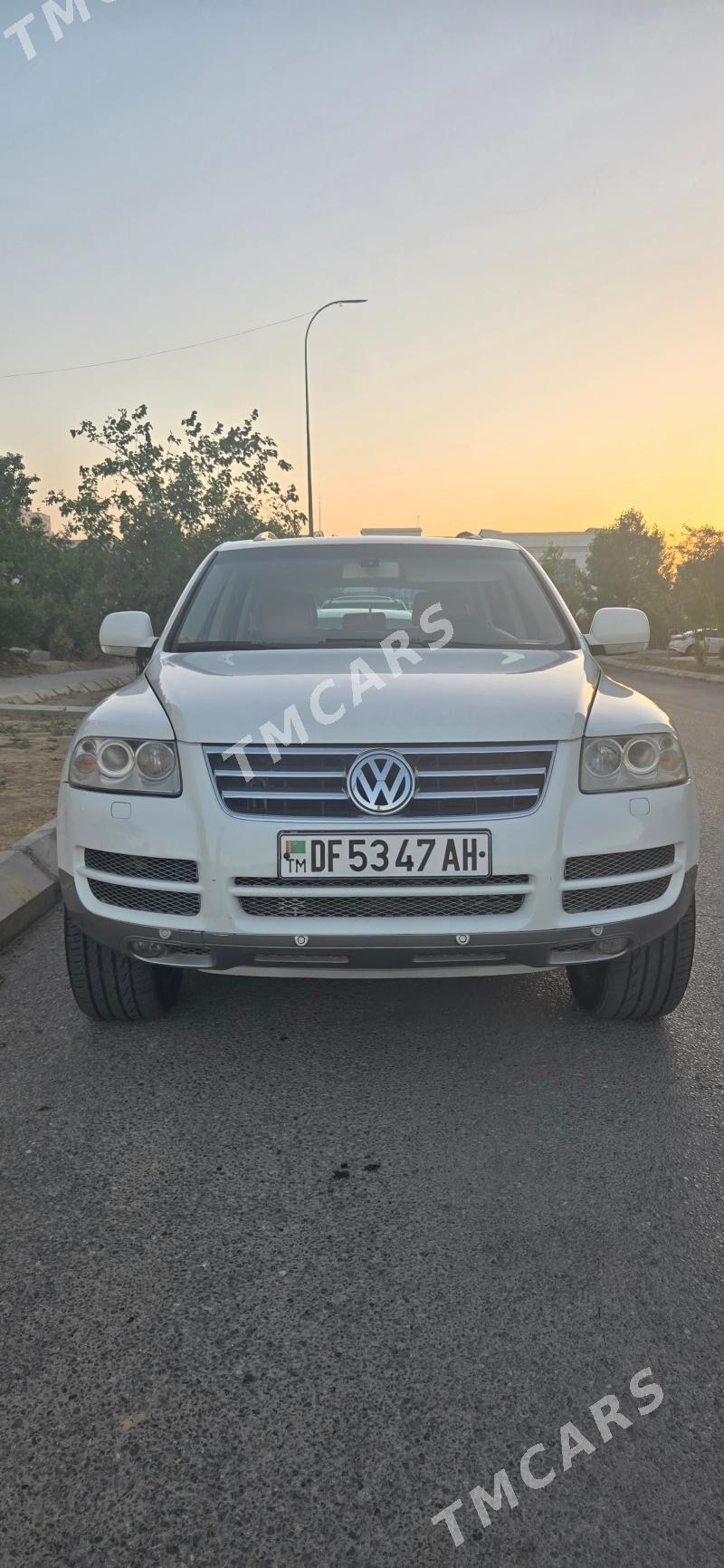 Volkswagen Touareg 2005 - 147 000 TMT - Нефтегаз (ул. Андалиб-Юбилейная) - img 1